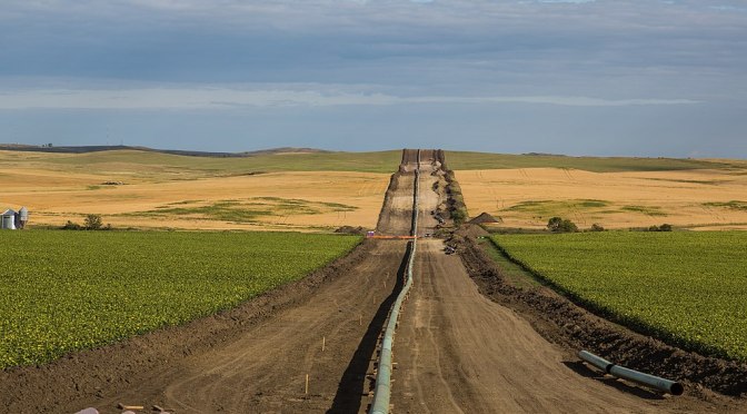 SOS Native Americans Being scammed by Warren Buffett using secretive foundations to finance ND anti-pipeline protest!